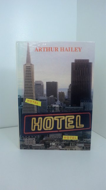 Hotel, Arthur Hailey (1992)